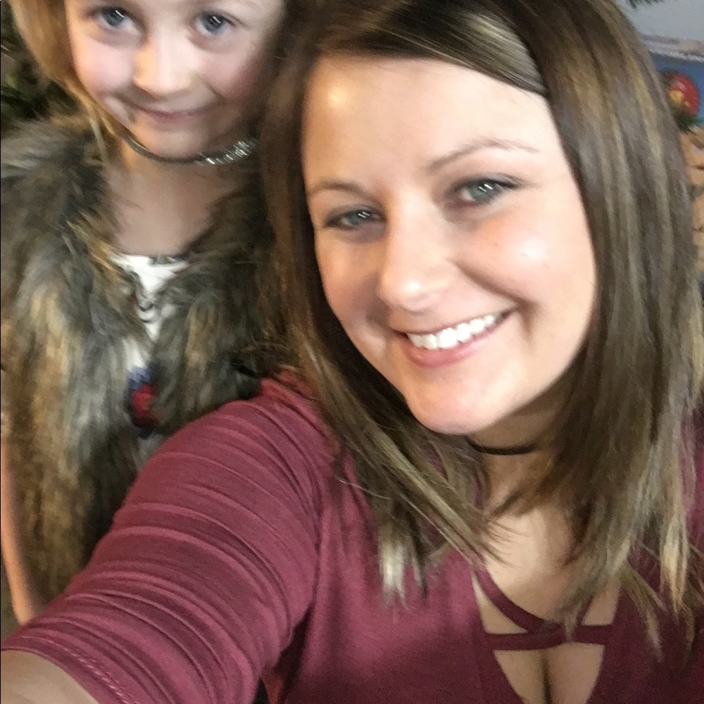 Meet your Posher, Jennifer